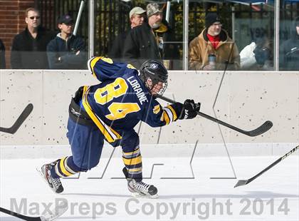 Thumbnail 2 in Holt vs. Ft. Zumwalt West (St. Louis Winter Classic) photogallery.
