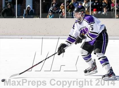 Thumbnail 3 in Holt vs. Ft. Zumwalt West (St. Louis Winter Classic) photogallery.