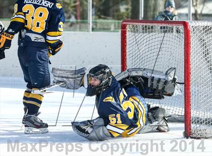 Thumbnail 3 in Holt vs. Ft. Zumwalt West (St. Louis Winter Classic) photogallery.