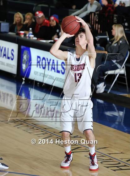 Thumbnail 1 in Tesoro vs. Yorba Linda (Orange Holiday Classic) photogallery.