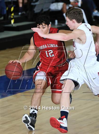 Thumbnail 2 in Tesoro vs. Yorba Linda (Orange Holiday Classic) photogallery.