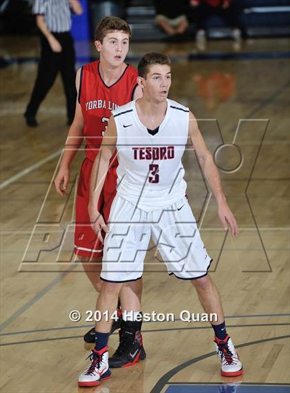 Thumbnail 3 in Tesoro vs. Yorba Linda (Orange Holiday Classic) photogallery.
