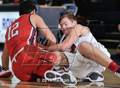 Thumbnail 1 in Tesoro vs. Yorba Linda (Orange Holiday Classic) photogallery.