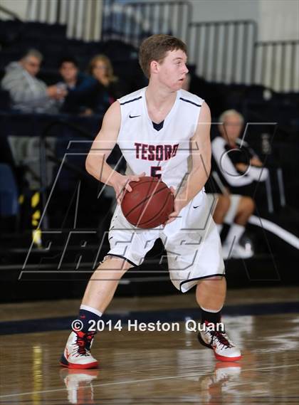 Thumbnail 3 in Tesoro vs. Yorba Linda (Orange Holiday Classic) photogallery.