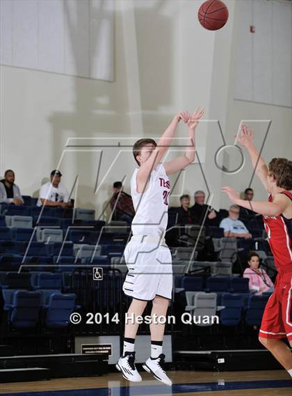 Thumbnail 1 in Tesoro vs. Yorba Linda (Orange Holiday Classic) photogallery.
