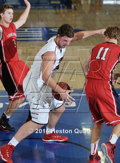 Thumbnail 2 in Tesoro vs. Yorba Linda (Orange Holiday Classic) photogallery.