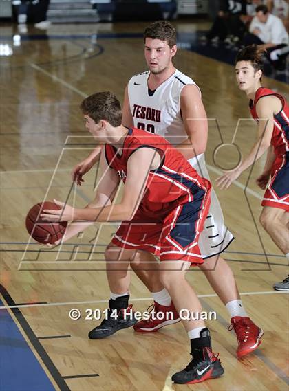 Thumbnail 2 in Tesoro vs. Yorba Linda (Orange Holiday Classic) photogallery.