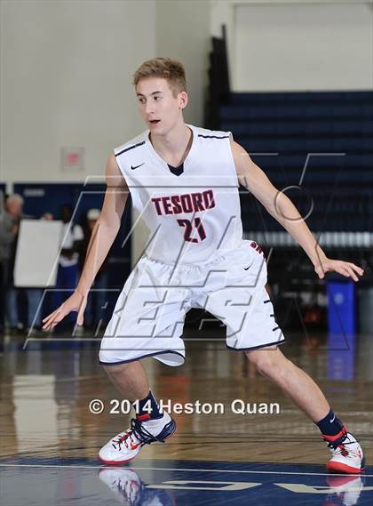 Thumbnail 3 in Tesoro vs. Yorba Linda (Orange Holiday Classic) photogallery.