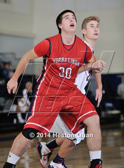 Thumbnail 2 in Tesoro vs. Yorba Linda (Orange Holiday Classic) photogallery.