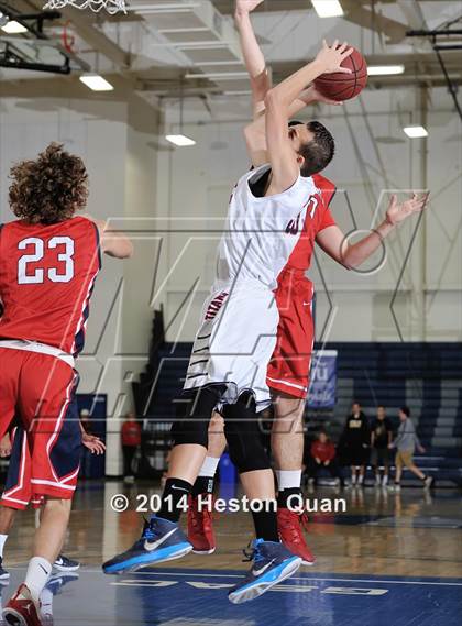 Thumbnail 1 in Tesoro vs. Yorba Linda (Orange Holiday Classic) photogallery.