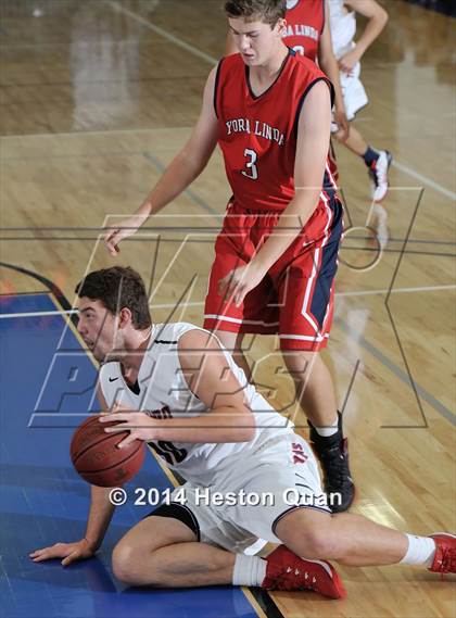 Thumbnail 3 in Tesoro vs. Yorba Linda (Orange Holiday Classic) photogallery.