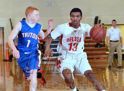 Thumbnail 1 in Triton vs. Delsea photogallery.