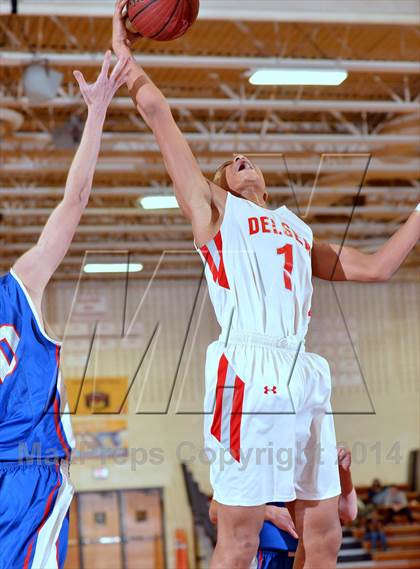 Thumbnail 2 in Triton vs. Delsea photogallery.