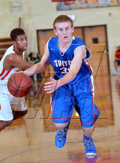 Thumbnail 3 in Triton vs. Delsea photogallery.