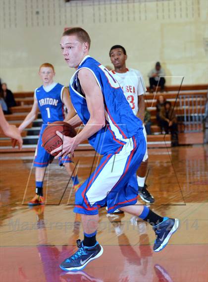 Thumbnail 1 in Triton vs. Delsea photogallery.