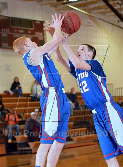 Thumbnail 2 in Triton vs. Delsea photogallery.