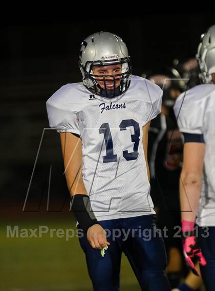 Thumbnail 2 in Frazier Mountain vs. Santa Clarita Christian photogallery.
