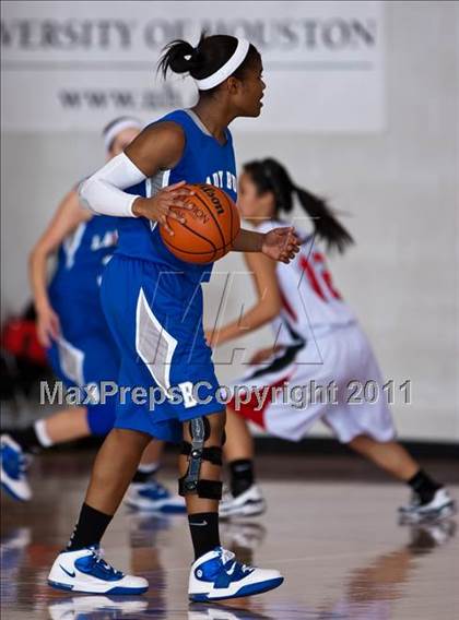 Thumbnail 1 in Brazoswood @ Clear Brook photogallery.