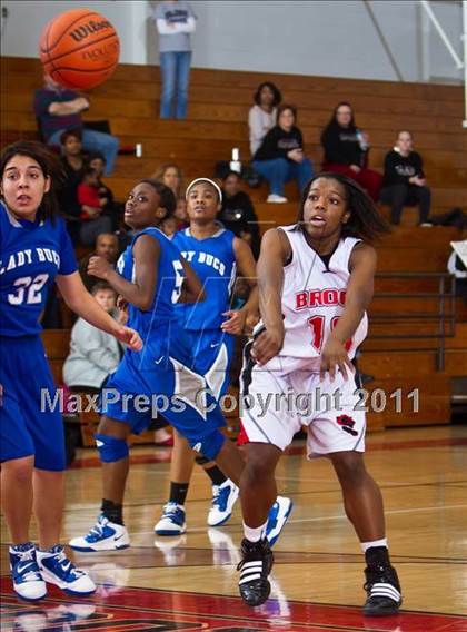 Thumbnail 1 in Brazoswood @ Clear Brook photogallery.