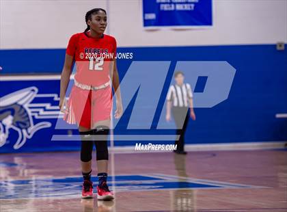 Thumbnail 2 in Saddle River Day vs Holmdel (Shore Conference Showcase Challenge) photogallery.