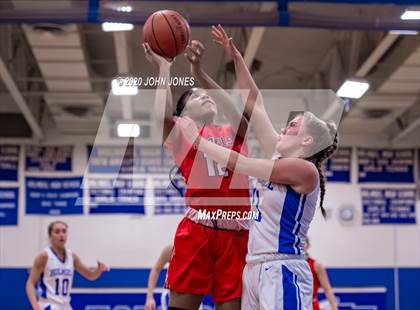 Thumbnail 3 in Saddle River Day vs Holmdel (Shore Conference Showcase Challenge) photogallery.