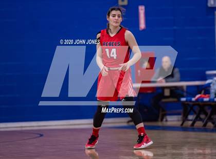 Thumbnail 3 in Saddle River Day vs Holmdel (Shore Conference Showcase Challenge) photogallery.