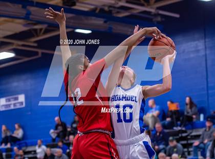 Thumbnail 3 in Saddle River Day vs Holmdel (Shore Conference Showcase Challenge) photogallery.