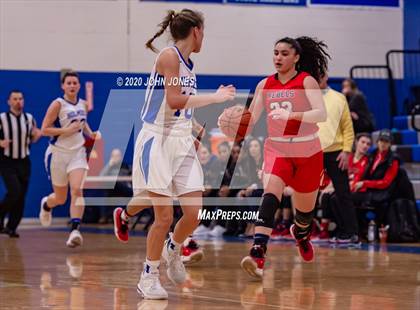 Thumbnail 3 in Saddle River Day vs Holmdel (Shore Conference Showcase Challenge) photogallery.