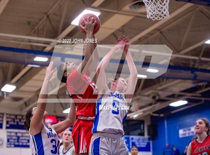 Thumbnail 2 in Saddle River Day vs Holmdel (Shore Conference Showcase Challenge) photogallery.