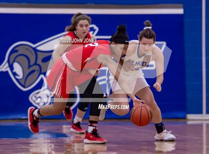 Thumbnail 2 in Saddle River Day vs Holmdel (Shore Conference Showcase Challenge) photogallery.
