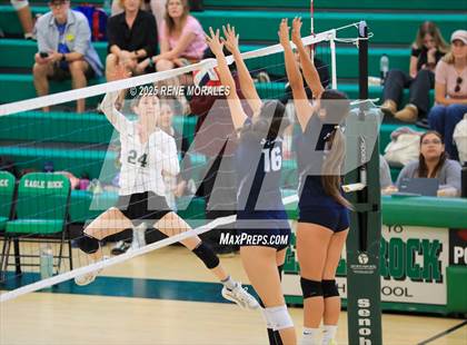 Thumbnail 1 in JV: Sylmar vs Eagle Rock photogallery.