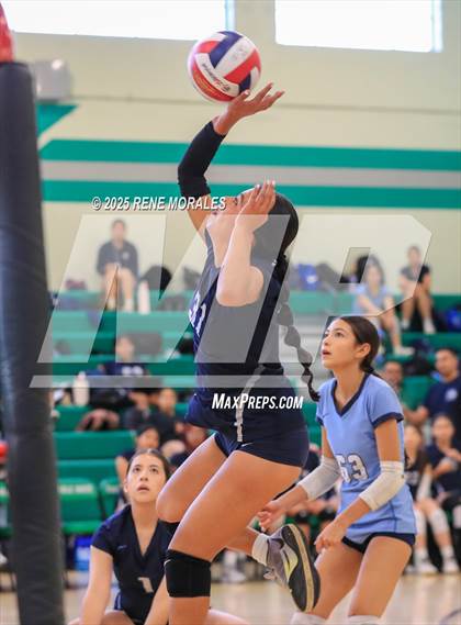 Thumbnail 3 in JV: Sylmar vs Eagle Rock photogallery.