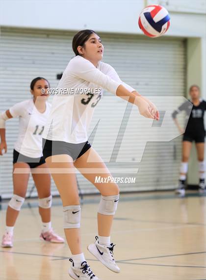Thumbnail 3 in JV: Sylmar vs Eagle Rock photogallery.