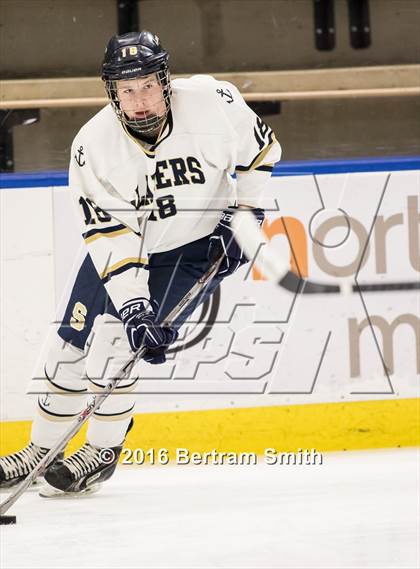 Thumbnail 1 in Pelham Memorial vs. Skaneateles (NYSPHSAA Division 2 Semifinal) photogallery.