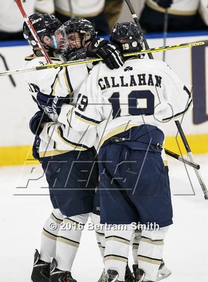Thumbnail 1 in Pelham Memorial vs. Skaneateles (NYSPHSAA Division 2 Semifinal) photogallery.