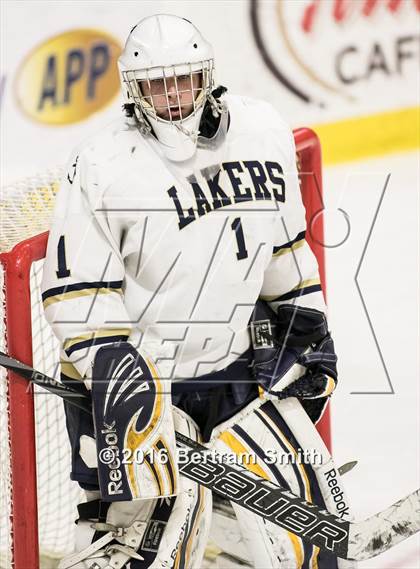 Thumbnail 3 in Pelham Memorial vs. Skaneateles (NYSPHSAA Division 2 Semifinal) photogallery.