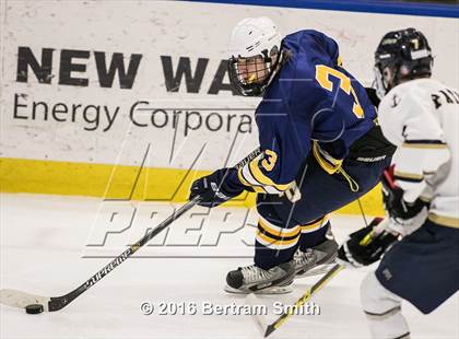 Thumbnail 1 in Pelham Memorial vs. Skaneateles (NYSPHSAA Division 2 Semifinal) photogallery.