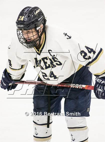 Thumbnail 1 in Pelham Memorial vs. Skaneateles (NYSPHSAA Division 2 Semifinal) photogallery.
