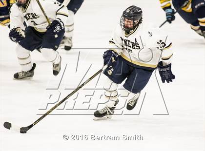Thumbnail 2 in Pelham Memorial vs. Skaneateles (NYSPHSAA Division 2 Semifinal) photogallery.