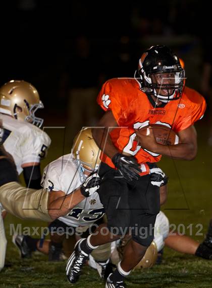 Thumbnail 3 in Holy Cross @ TMI-Episcopal photogallery.