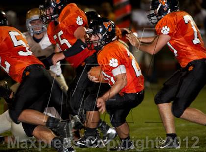 Thumbnail 2 in Holy Cross @ TMI-Episcopal photogallery.