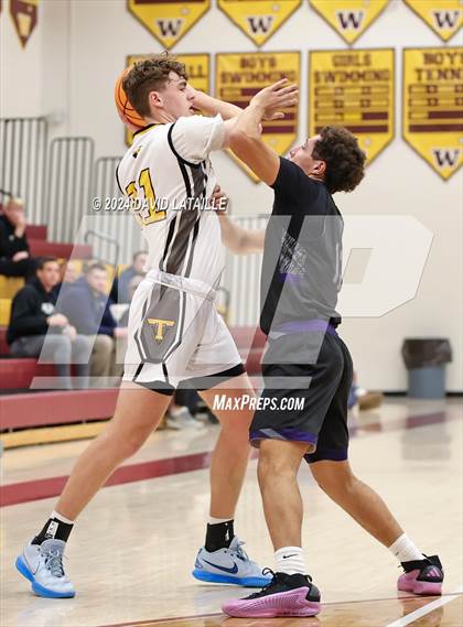 Thumbnail 1 in Mesa Ridge vs. Thompson Valley photogallery.