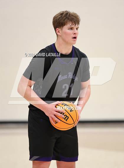 Thumbnail 2 in Mesa Ridge vs. Thompson Valley photogallery.