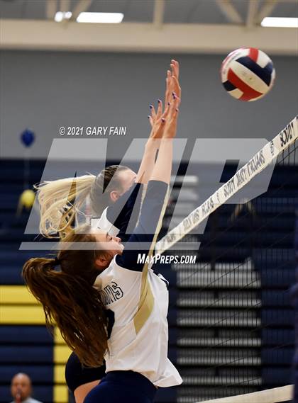 Thumbnail 3 in Boyd-Buchanan @ Soddy Daisy photogallery.