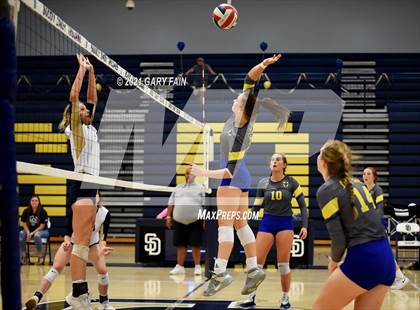 Thumbnail 2 in Boyd-Buchanan @ Soddy Daisy photogallery.