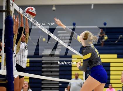 Thumbnail 3 in Boyd-Buchanan @ Soddy Daisy photogallery.