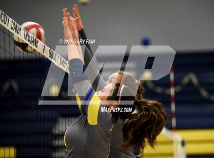 Thumbnail 2 in Boyd-Buchanan @ Soddy Daisy photogallery.