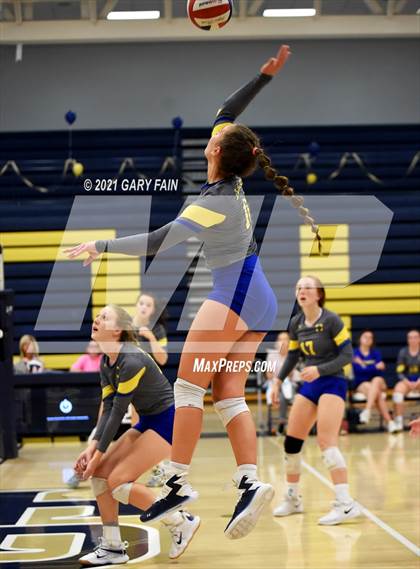 Thumbnail 3 in Boyd-Buchanan @ Soddy Daisy photogallery.