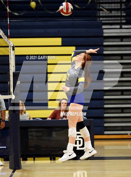 Thumbnail 3 in Boyd-Buchanan @ Soddy Daisy photogallery.