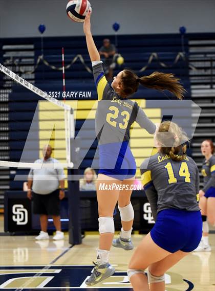 Thumbnail 2 in Boyd-Buchanan @ Soddy Daisy photogallery.
